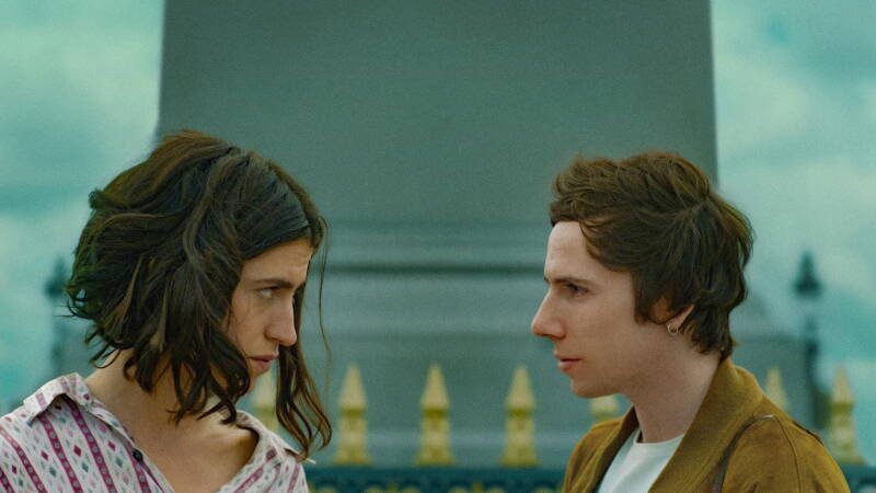 Paul & Paulette Take a Bath