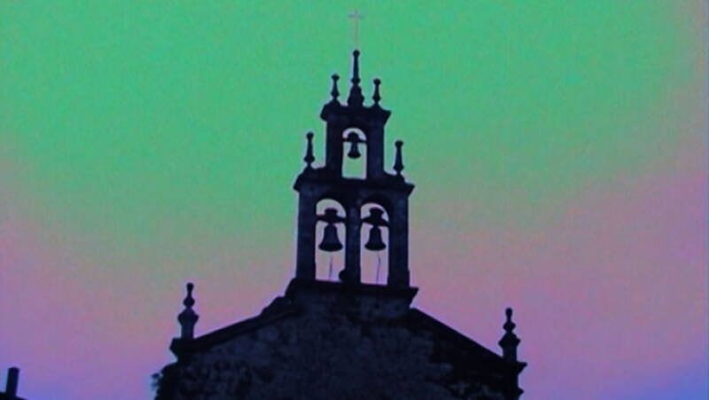 Por la gloria de sus padres